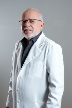 Dr. Kálmán Tibor